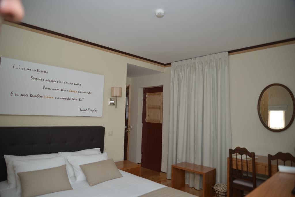 Gasthaus Casa Cachada Braga Zimmer foto